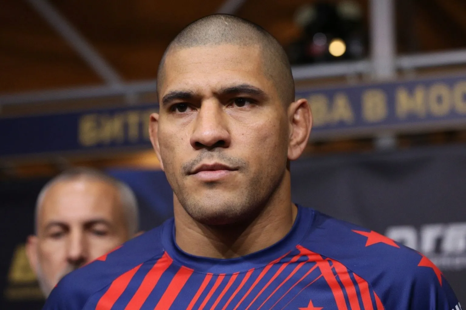 UFC 335: Оливейра защитит пояс BMF в бою с Лопесом, а Перейра встретится с Павловичем