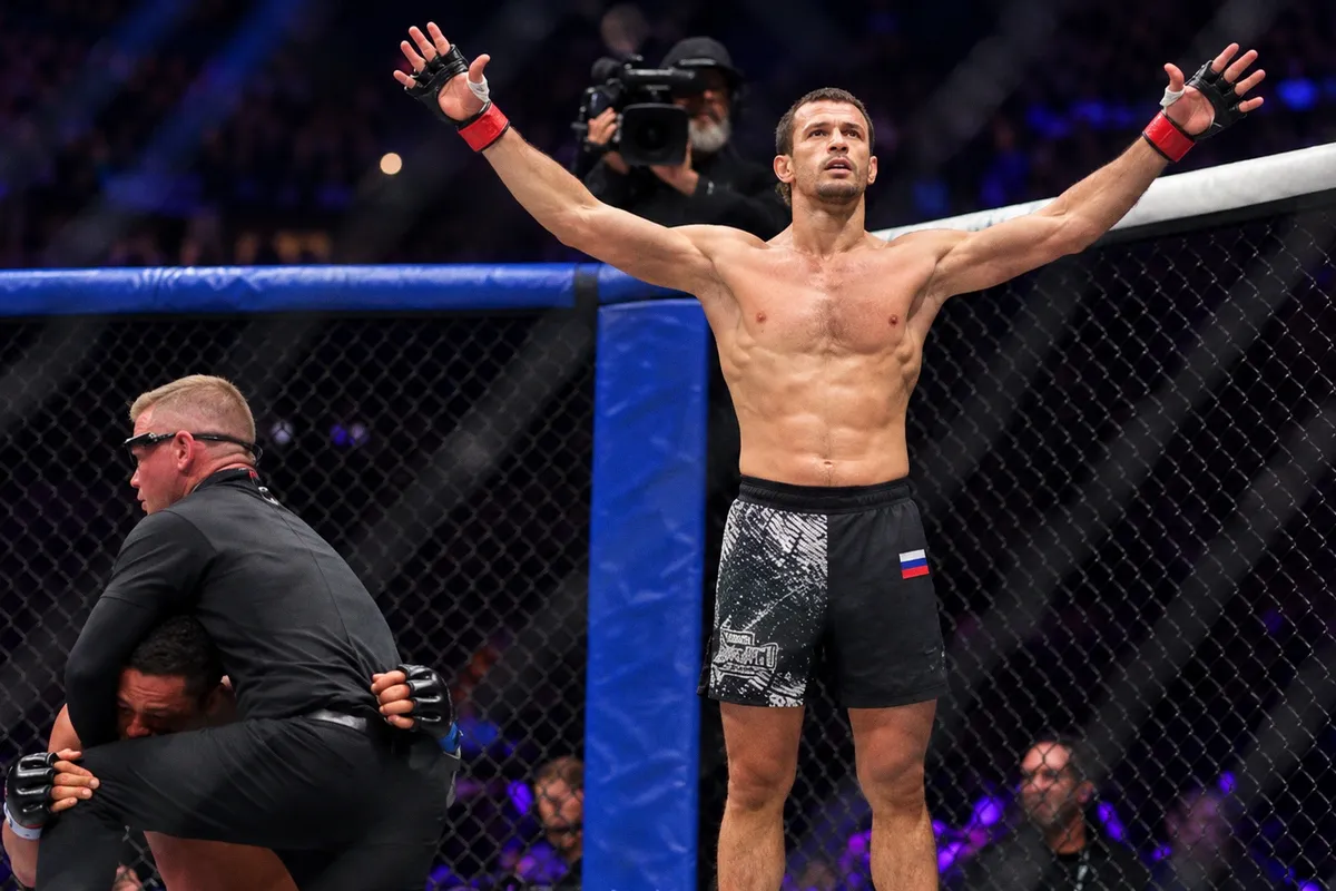 Усман Нурмагомедов поднялся на вторую позицию в рейтинге ESPN